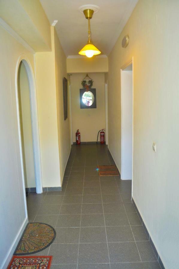 Holiday Studio Apartments Yannis On Agios Gordios Beach In Corfu エクステリア 写真